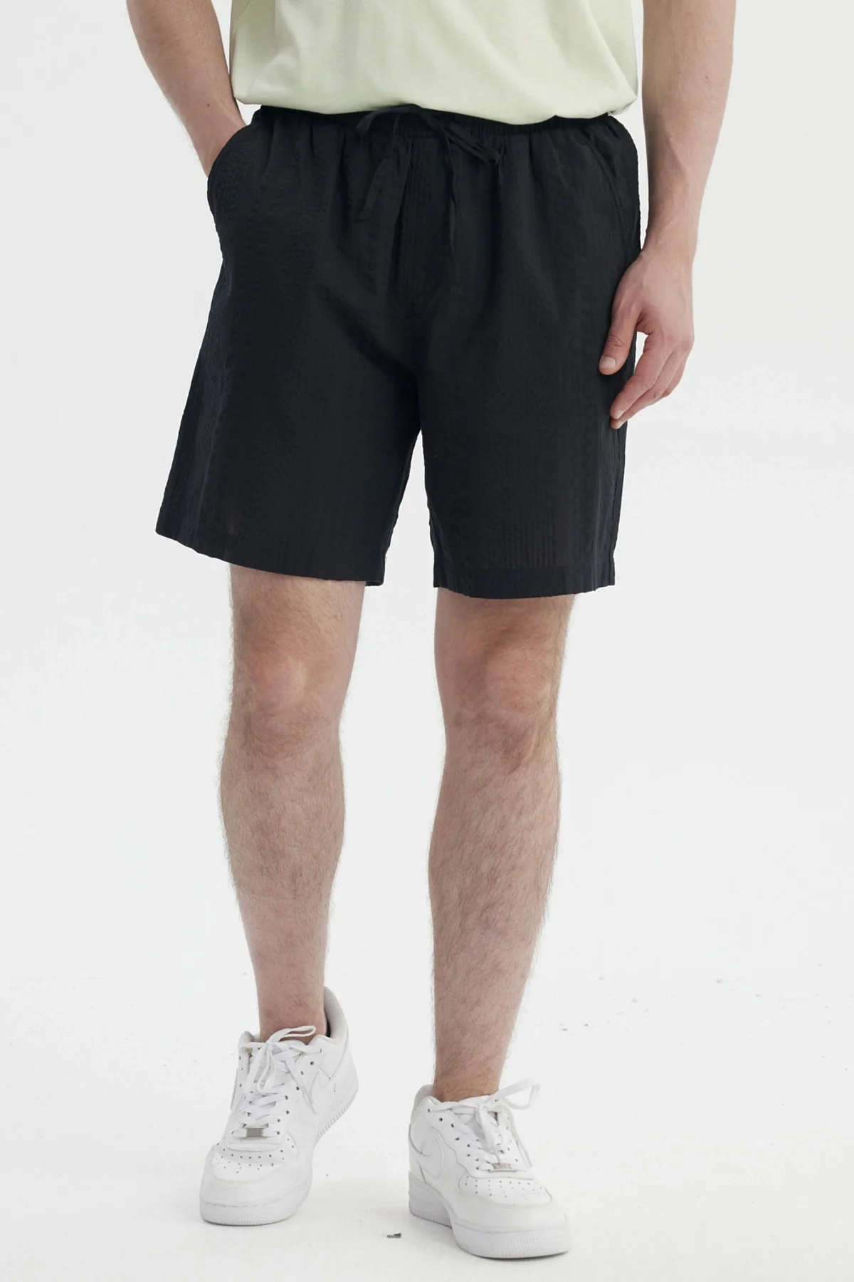 Bermuda Hombre Calce Recto Negro