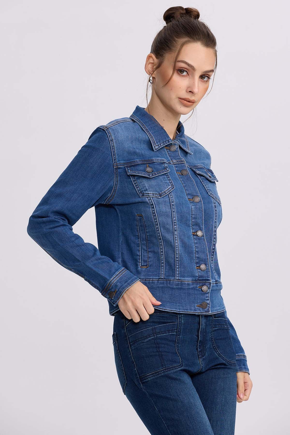 Chaqueta Mujer Clásica Azul - Image 3