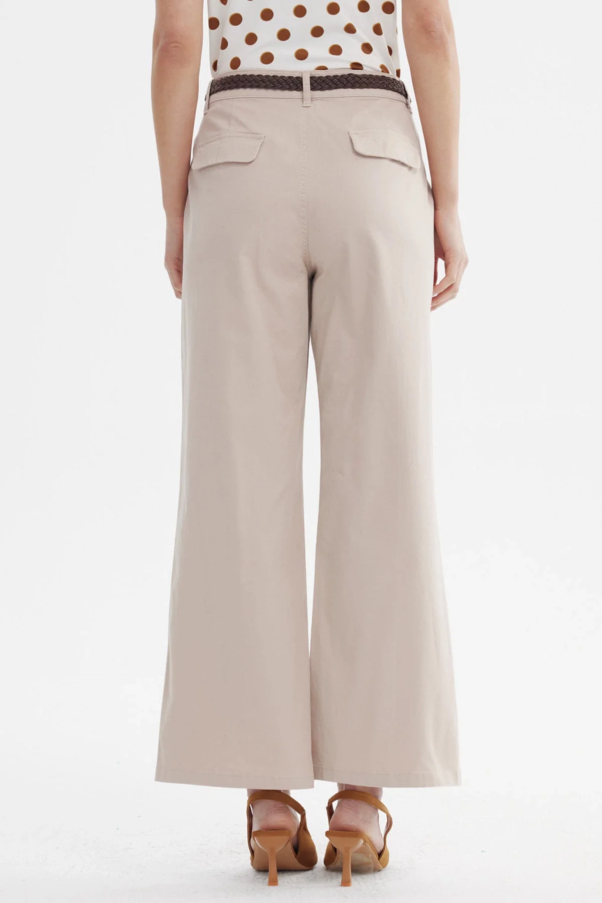 Pantalón Mujer Gabardina Con Cinturón Beige - Image 3