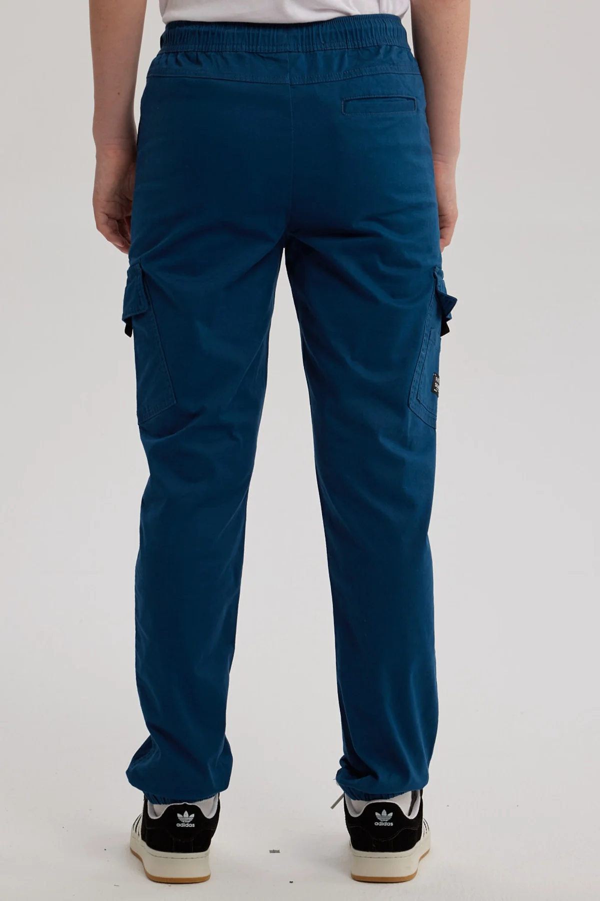 Pantalón Niño Gabardina Jogger Cargo Petroleo - Image 3