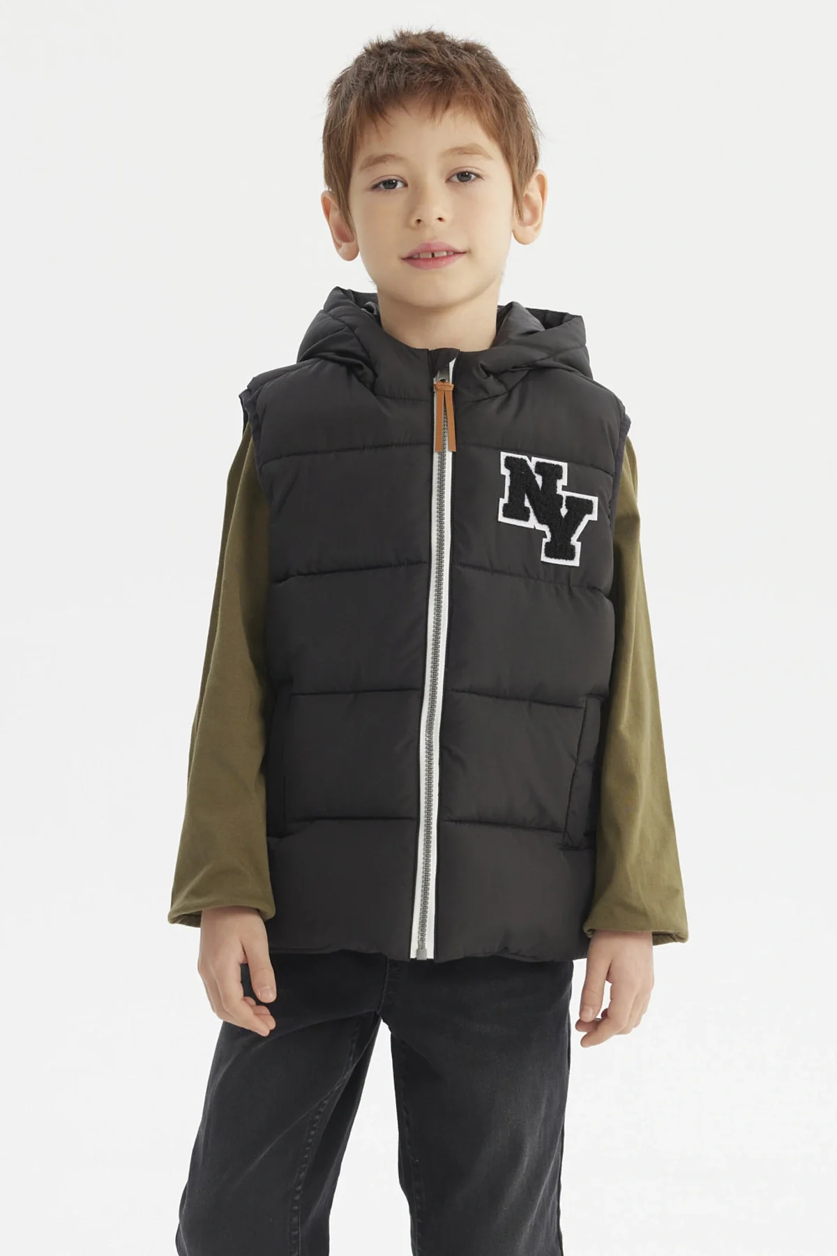 Parka Niño Full Zipper Con Bolsillo Negro - Image 2