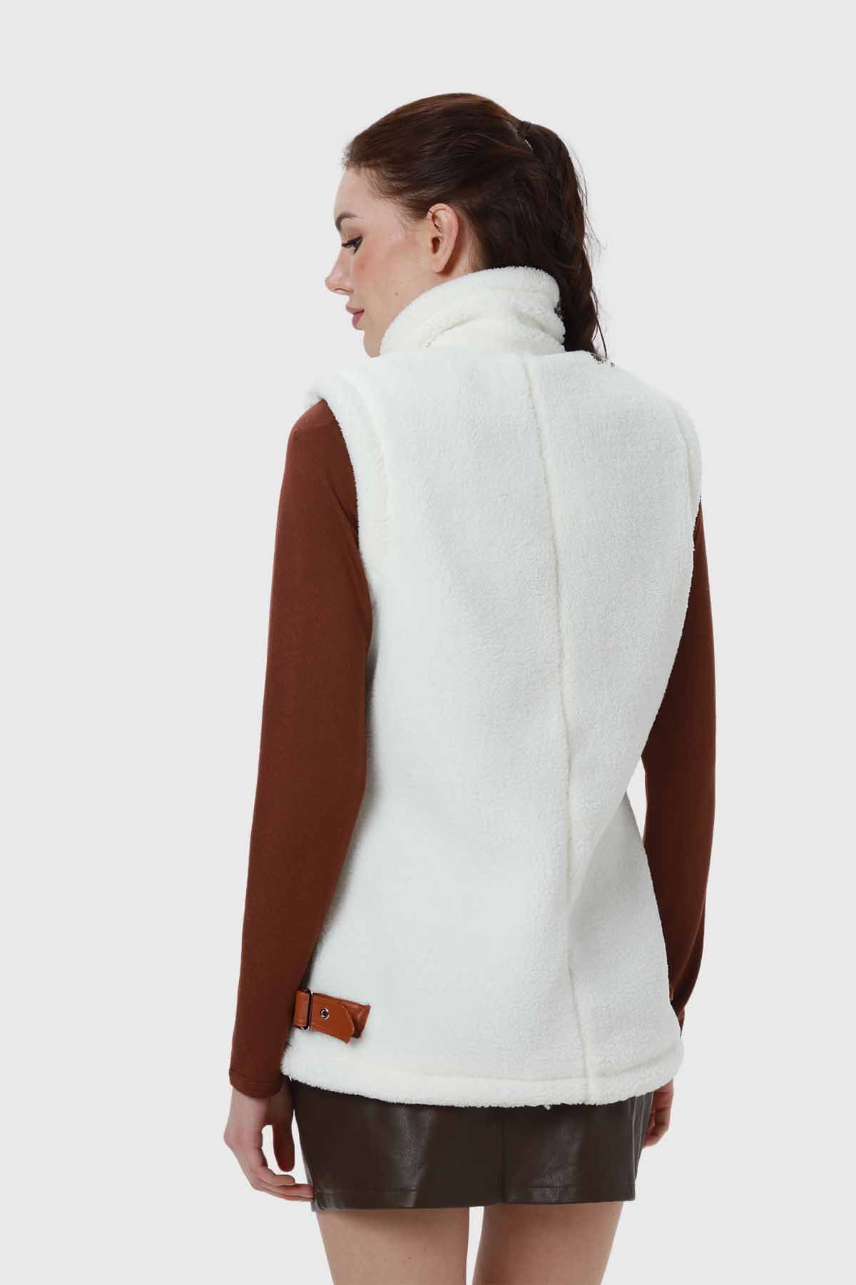 Polar Mujer Corderito Hebilla Crudo - Image 3