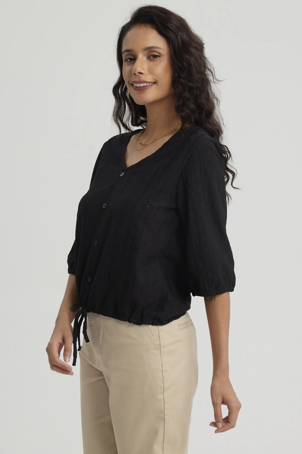 Polera Mujer Botones Decorativos Negro - Image 2
