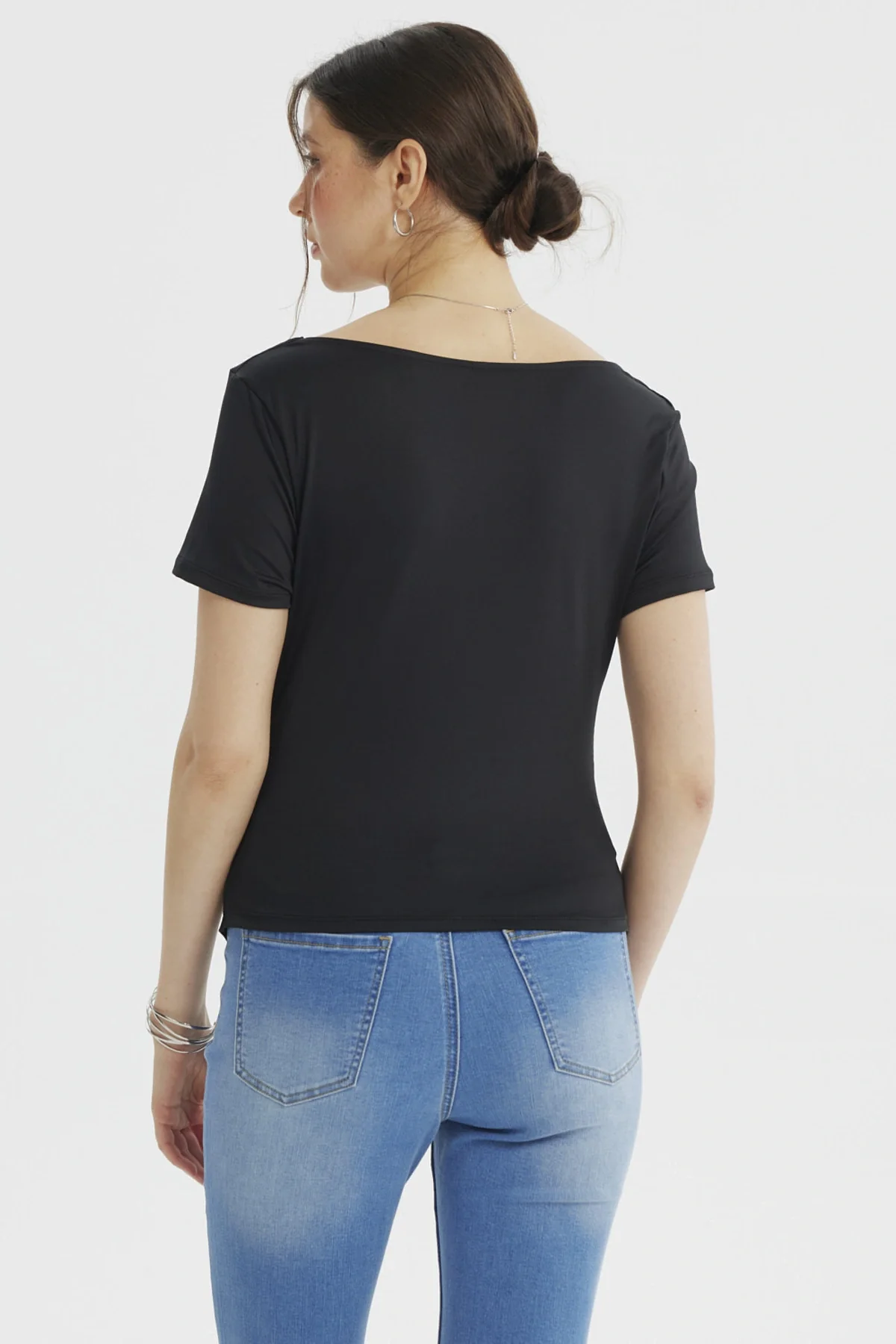 Polera Mujer Drapeado Basta Negro - Image 3