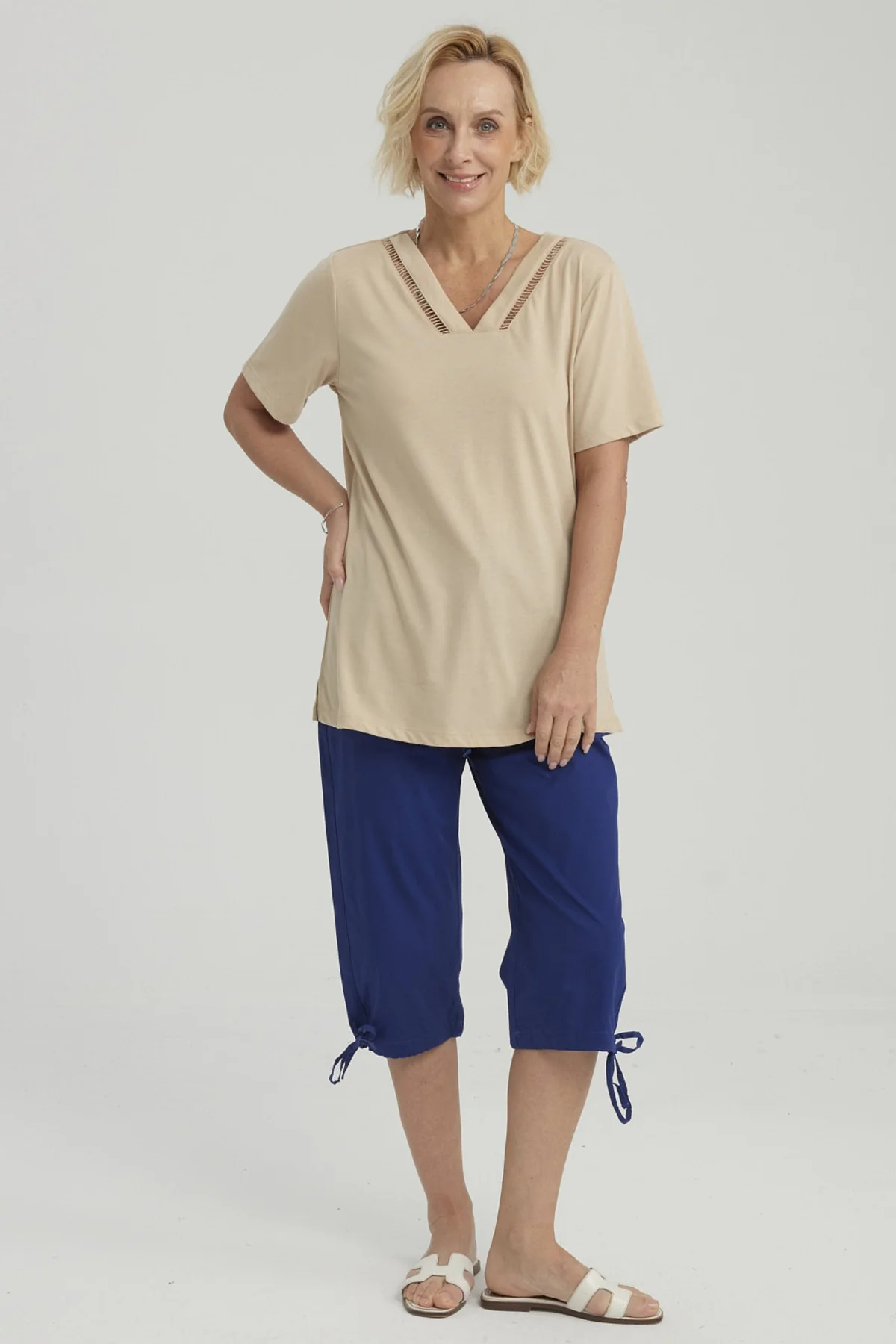 Polera Mujer Lisa Beige Oscuro - Image 4