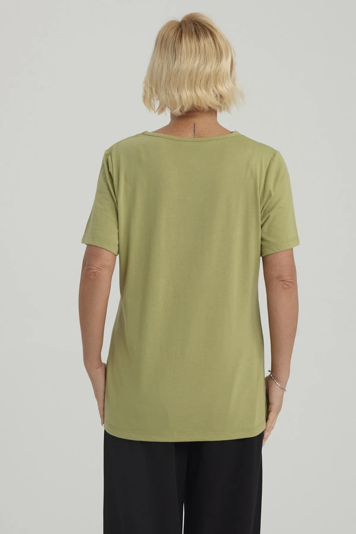 Polera Mujer Lisa Verde Claro - Image 3