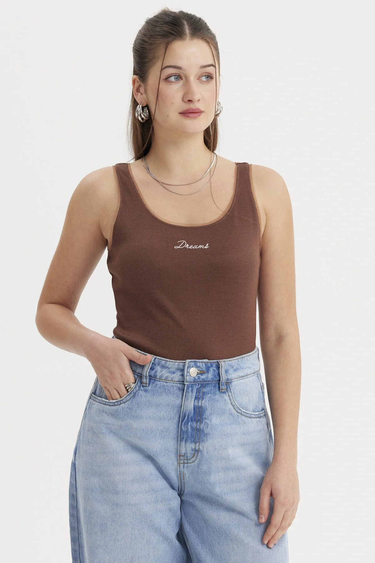 Polera Mujer Mini Print Texto Café