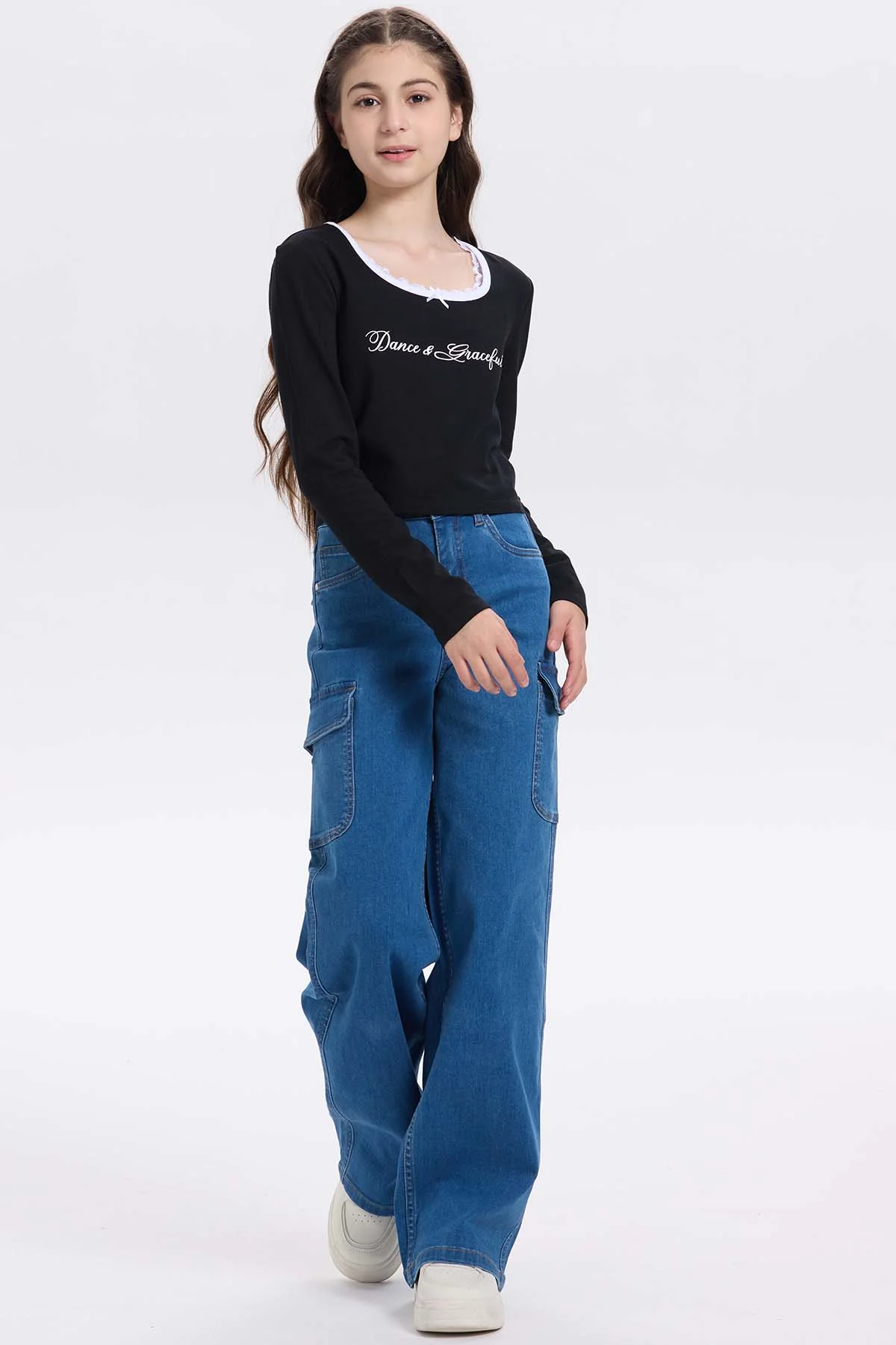 Polera Niña Con Aplicación Negro - Image 4